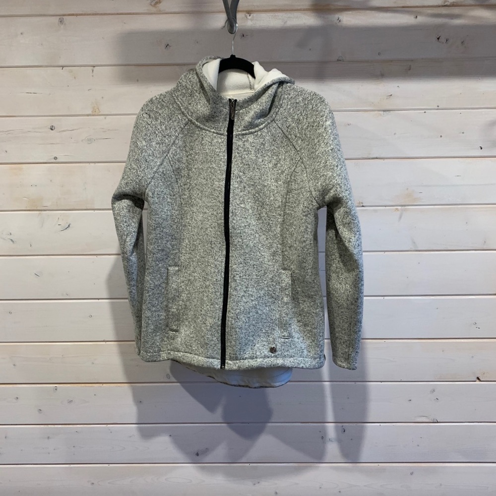 Nova | Heathered Grey Front ZipSweater